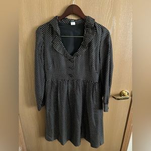 J Crew Women’s polka dot long sleeve ruffled dress. Size 10. Jackie O vibes!